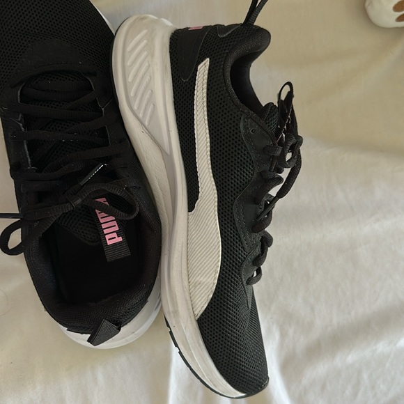 Puma - Picture 7 of 10